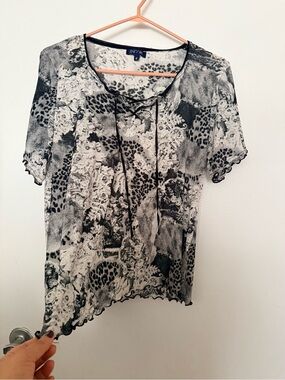 Encore Jeans Black & White Lace-Print Short Sleeve Tie-Neck Top